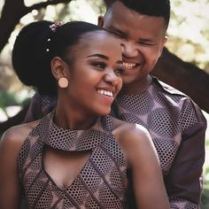 Couples Traditional Outfits, Couples Traditional Outfits Matching, Africa Fashion Traditional, Africa Fashion Style, South Africa Fashion, Bridesmaid Pictures