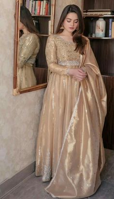 Pakistani Party Wear Dresses, Pakistani Women Dresses, Latest Bridal Dresses, Pakistani Celebrities, Pakistani Wedding Outfits, Pakistani Fashion Party Wear, Beautiful Pakistani Dresses, Pakistani Bridal Dresses