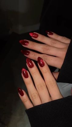 Velvet Nails, Milky Nails, Colorful Nails, Nail Idea, Red Nail, Sparkle Nails, Xmas Nails