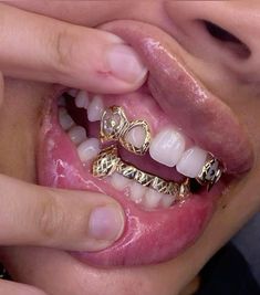 Dental Jewelry, Grillz Teeth, Dope Jewelry Accessories, Gold Grillz, Grills Teeth, Tooth Gem, Gold Teeth, Teeth Jewelry, Indie Jewelry