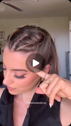 Hairstyles | Makeups on Instagram: "Beautiful 😍❤️
(via: @bilintinamakeup )

No Copyright Infringement Intended
•
For the owners, if you don’t want your video to be posted on our page, please contact us in DM where we will answer within minutes and we will delete your video. Thank you ❤️
•
#hairstyleideas #videohair #braidtutorial #hairtutorialvideo #hairvideotutorial #hairstyletutorial #braidoftheday #braidsofinstagram #hairglamvideos #tutorialhairdo #hairvideoshow #naturalhairtutorial #tutorialhair #cutehairstyles #marcbeauty #tutorialvideo #braidinglife #hairofinstgram #braidinspo #hairdecoration #hairstylevideo #longhairstyles #hairspo" Makeup Secret, Easy Hair Updos, Braid Tutorial, Hair Decorations, Copyright Infringement, Girls Makeup, Beautiful Makeup