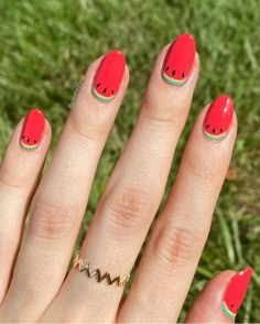 Fun Gel Nails For Summer, Watermelon Nail Art, Fruit Nails, Tato Henna, Unghie Nail Art, Watermelon Nails, Girl Time, Colorful Nail, Polish Ideas