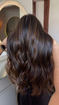 Light Brown Hair Styles, Brown Hair Styles, Old Money Brunette, Brunette Tones, Light Brunette, Beige Hair, Black Hair Balayage