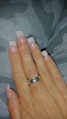 Curvy Nails Short, Gel Powder Nails, Curved Nails, Vintage Nails, Ombre Acrylic Nails, Grunge Nails, Pink Acrylic Nails