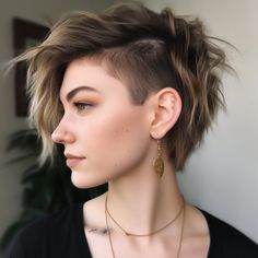 Hairstyles To Show Off Undercut, Long Hair Undercut With Bangs, Vi Haircut, Undercut Round Face Woman, Side Undercut Long Hair Subtle, Hair Shaved On One Side, Slight Undercut Long Hair, Side Swept Undercut, Long Pixie With Undercut