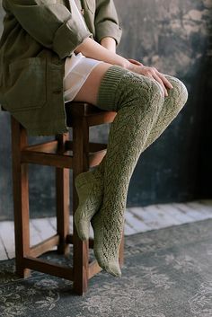 Ravelry: Secret Garden Socks pattern by Zyaparova Masha Bikinis Crochet, Chunky Knitting Patterns, Socks Pattern, Design Moda, Sock Knitting Patterns, Thigh High Socks, Pdf Knitting Pattern, Sock Patterns, Patterned Socks