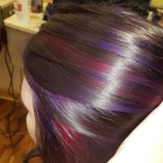 No Bangs Layered Hair, 2 Color Highlights, Emo Highlights, Twilight Sparkle Hair Dye, Red And Purple Hair Color Ideas, Dyed Hair Streaks, Red And Purple Highlights, Highlights Pink Hair, Highlights Pink