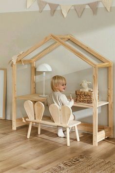 Kids Tables, Kids Desk, Desk Study, Nursery Room Design, Nursery Room Inspiration, Kids' Desk