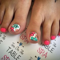 The Best Flowers Nail Art Designs – 100 pictures