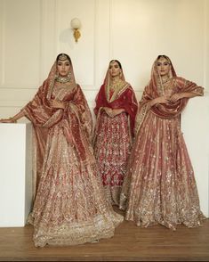 Indian Bridal Lengha, Asian Wedding Dress Pakistani, Best Indian Wedding Dresses, Bridal Lengha, Red Bridal Dress, Desi Wedding Dresses, Indian Bride Outfits, Bridal Lehenga Collection, Indian Bridal Lehenga