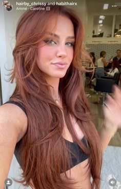 Moody Copper Hair, Copper Brunette Short Hair, Hair One Color Ideas, Tori Red Hair, Going Out Outfits Clubbing, Orange Hair Color Ideas For Brunettes, Hair Color Idea For Asian Skin, Ginger Over Brown Hair, Brown Hair Colors For Pale Skin And Green Eyes