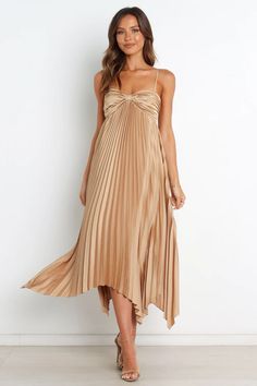 Vikki Dress - Gold - Petal & Pup USA Petal And Pup, Dress Sleeve Styles, Mini Robes, Irregular Hem, Khaki Dress, Loose Outfit, Gold Dress, Dress Code, Strap Dress