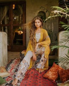 Boho style Bohemian Schick, Looks Hippie, Summer Dre, Bohemian Diesel, Dresses Aesthetic, Bohemian Lifestyle, Estilo Boho Chic, Bohemian Women, Dresses 2024