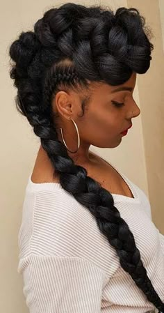 Braid Mohawk, Mohawk Braid Styles, Butterfly Braids, Braids Inspiration, Hair Muse, Butterfly Braid, Mohawk Styles