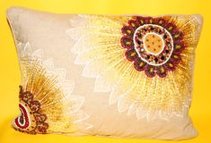 ad eBay - Pier 1 Beaded Embroidered Yellow Sunflower Lumbar Zipper Throw Pillow Cover - Buy Now, click the link (eBay)