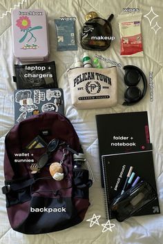 What Is In My Backpack School, Inside My Bag Travel, School Bag Aesthetic Inside, What’s Inside My Suitcase, High School Bag Aesthetic, Y2k Whats In My Bag, Bag Tour For School, Whats In My Backpack School, What's In My Backpack School