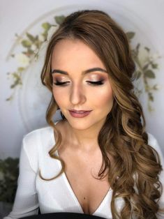 Fall Bridal Makeup, Fall Wedding Makeup, Bridemaids Hairstyles, Natural Prom Makeup, Wedding Makeup Tips, Bridesmaid Hair Makeup