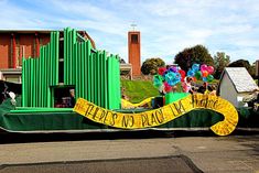 there is a float that has flowers on it