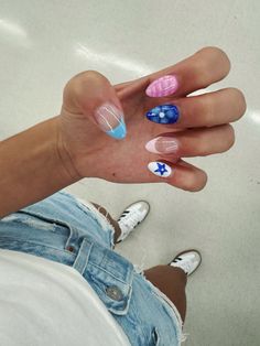 pink and blue multi design acrylic nails. Y2k Inspo Nails, Trendy Unique Nails, Nail Preppy Ideas, Individual Nail Designs, Cool Acrylic Nail Designs, Super Bright Nails, Summer Pink And Blue Nails, Birthday Nails 14th, Usa Nails Designs