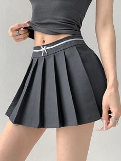 Academia pleated skirt, High-waisted, Skort design, Color: Black, Pink, White, Grey Size: S, M, L,XS Unit: CM Waist Hip Length XS 64 88 30 S 68 92 31 M 72 96 32 L 76 100 33 1cm ≈ 0.3937 inchNote: There may be 2-3cm error due to manual measurement. If you need size help, please drop us a message, we'd love to help. Cont Academia Skirt, Cute Bow