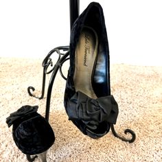 Never Worn!! Black Velvet. Open Toe. Croc Platforms, Black Velvet Shoes, Lace High Heels, Black Open Toe Heels, Evening Heels, Platform Shoes Heels, Color Block Heels, Pink High Heels, Velvet Shoes