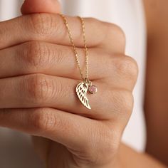 Remember your loved ones with our Angel Wing Birthstone Necklace. This personalized jewelry piece not only adds a touch of sentimental value, but also serves as a thoughtful gift for mothers, especially for Mothers Day. Keep your loved ones close to your heart with this special necklace. Angel Wings Ring, Wings Ring, Gold Heart Bracelet, Shiny Jewelry, Special Necklace, Wing Necklace, Zodiac Jewelry, Waterproof Jewelry, Name Jewelry