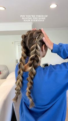 Maddy Millard | The dragon braids are so fun!! 😁🙌🏻 • • #hair #hairtok #hairstyle #hairinspo #hairtutorial #hairideas #braids #dragonbraid... | Instagram Dragon Braid Curly Hair, Hairstyles Dragon Braid, Two Dragon Braids, Dragon French Braid, Dragon Tail Braid, Braided Back Hairstyles, Maddy Millard, Lax Hairstyles, Dragon Hairstyles