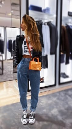 Looks Jeans, Blue Jean Outfits, 2024 Outfits, Outfit 90s, Spring Fits, Mode Casual, Fashion 2024, Mode Inspiration