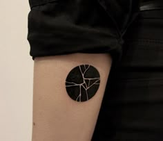 Small Black Tattoos, Noir Tattoo, Line Tattoo Ideas, Blackout Tattoo