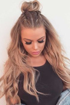 Gold Food, Fancy Hairstyles, Half Up Hair, Hairstyles For Round Faces, Prince Charming, Ponytail Hairstyles, Lash Extensions