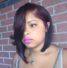 Asymmetrical Black Bob Hairstyle Long Black Bob, Round Face Black Women, Fat Face Hairstyles, Bob For Round Face, Hair Styles For Round Faces, Black Hair Styles, Black Bob Hairstyles, Double Menton