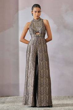 Buy Black Brocade Embellished Floral Mandarin Jumpsuit For Women by Tarun Tahiliani Online at Aza Fashions. Trendy Jumpsuits For Women, Embellished Jumpsuit, Jumpsuit For Women, Cocktail Outfit, Brocade Dresses, Designer Jumpsuits, Tarun Tahiliani, Party Wear Indian Dresses