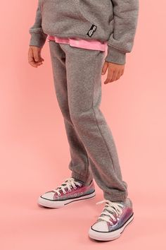 Heather Grey Fleece Tracksuit With Elastic Waistband, Fleece Tracksuit With Elastic Waistband In Sportswear Style, Sportswear Fleece Tracksuit With Elastic Waistband, Solid Color Sporty Joggers With Drawstring, Sporty Tracksuit With Ribbed Cuffs And Cozy Fit, Sporty Tracksuit With Ribbed Cuffs, Sporty Fleece Tracksuit With Elastic Waistband, Comfy Fleece Relaxed Fit Joggers, Tracksuit For Jogging With Ribbed Cuffs