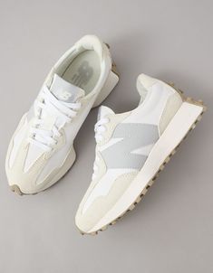 Women’s New Balance, New Balance 527, Balance Shoes Outfit, New Balance Shoes Outfit, 2025 Outfit, Hair Dues, New Balance Outfit, Running Style, Cozy Boots