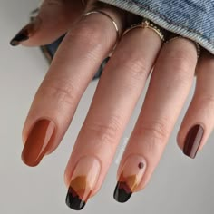 Get inspiration from the best Thanksgiving nail art and manicures posted by nail artists on Instagram, including gradient multicolor manicures, hand-painted turkey illustrations, and a sparkly ombré design in warm fall colors. French Manicure Long Nails, Nail Polish Ideas Easy, Thanksgiving Nail Art, Thanksgiving Nail, Plaid Nails, Thanksgiving Nails, Her Nails, Autumn Nails, Fall Nail Designs