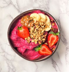 As far as smoothie bowls go, it doesn't get much prettier (or more pink) than this bowl. Packed with protein, vitamins, minerals and makes for a perfect summer breakfast or snack! Pink Acai Bowl, Yogurt Oats, Oats Baked, Pink Pitaya, Cranberry Powder, Red Dragon Fruit, Strawberry Powder, Fruit Market