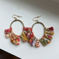 Fun & Playful Boho Gold & Colorful Fabric Earrings. Never Worn. Fabric Jewelry Handmade, Fabric Earrings Handmade, Cloth Jewellery, Boho Tassels, Textile Earrings, Boho Jewels, Fiber Art Jewelry, Colorful Fabric, Fabric Earrings