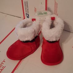 Brand New , Never Worn Toddler Holiday Santa Slipper Boot .. Sold As Is No Exchanges, Holds Or Returns Bundle And Save ! Toddler Christmas Slippers, Christmas Slippers Red, Infant Winter Boots, Best Toddler Snow Boots, Santa’s Boots, Holiday Slippers, Holidays With Toddlers, Reindeer Hat, Unicorn Slippers