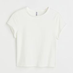 Cotton Jersey T-Shirt New With Tags, Never Worn Color: White Size: Xxl H&M Tops Size Guide Xxl Us 20-22 Chest Inch 46¾-51½ Waist Inch 41¼-46¼ Description & Fit: Crop T-Shirt In Soft Cotton Jersey With A Round, Narrow-Trimmed Neckline. Length: Short Sleeve Length: Short Sleeve Fit: Regular Fit Neckline: Round Neck Description: White, Solid-Color Pit 22” Length: Front 21”, Back 19.5" Composition: Cotton 95%, Spandex 5% Care Instructions: -Tumble Dry Medium -Only Non-Chlorine Bleach When Needed -Me Basic H&m Short Sleeve T-shirt, Basic Short Sleeve T-shirt By H&m, H&m Casual White T-shirt, H&m Basic Short Sleeve T-shirt, H&m White Crew Neck T-shirt, H&m White Cotton T-shirt, H&m White Short Sleeve Tops, H&m White Relaxed Fit Tops, White H&m T-shirt Crew Neck