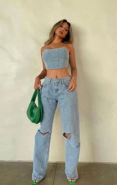 chic wide leg jeans outfit ideas Demin Outfit, Looks Jeans, Influencers Fashion, Looks Chic, Inspiration Mode