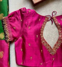 Hand embroidered ready made saree blouse / crop top/stitched saree blouse usa / saree blouse/modern blouse/zardosi blouse/pink saree blouse/ pure silk blouse/ magenta pink puff sleeve maggam work blouse /pink puff sleeve blouse        It is very true that a perfect blouse is the one which makes your saree look stand out !! If you find one of such a style that you have been wanting to have then dont let it go !! we carry such unique trending blouses that instantly add a stylish look to any saree !!     Well..!! we understand that you may not get in your desired size/pattern, here you go with customization according to your size/pattern which we can deliver in 1-2 weeks of time period !!      Here is a beautiful Hand embroidered saree blouse/crop top in magenta pink color that has intricate Short Hand Blouse Designs For Silk Saree, Saree Blouse Modern, Zardosi Blouse, Hand Embroidery Blouse, Pink Saree Blouse, Magenta Blouse, Modern Blouse, Handwork Blouse, Maggam Blouse