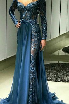 www.puddycatshoes.com Formal Ball Gowns, Evening Wear Dresses, Formal Ball Gown, Long Sleeve Evening Gowns, Soiree Dress, Long Sleeve Evening Dresses, فستان سهرة, Evening Gowns Formal, Gorgeous Gowns