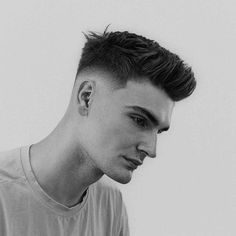 Skin Fade Pompadour, Faded Haircut, Men Hairstyle Ideas, Long Messy Hair, Haircut Ideas Trendy, Mid Skin Fade, Modern Quiff, Mid Fade Haircut, Quiff Haircut