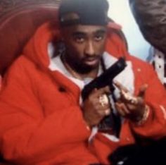 Tupac Pfps, 2pac Rare Photos, Tupac 3d Wallpaper