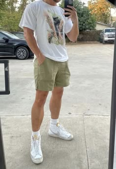 Men Summer Outfit Aesthetic Vintage, Men’s Summer Fashion 2024, Edgar Outfits, Guys Summer Outfits, Mens Street Style Summer, Herren Style, Guy Fits, Trendy Boy Outfits