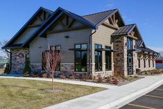 VALLEY OAKS DENTAL - Primus Dental Dental Office Exterior, Optometrist Office, Office Exterior, Hospital Design Architecture, Dentist Office Design, Church Building Design, Office Waiting Rooms, Medical Office Design, Dental Office Decor