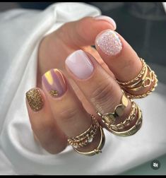 Girls Nail Designs, Glitter Gel Nails, Work Nails, Pretty Nail Art Designs, Glamorous Nails, Cute Gel Nails, Pretty Nail Art, Oval Nails