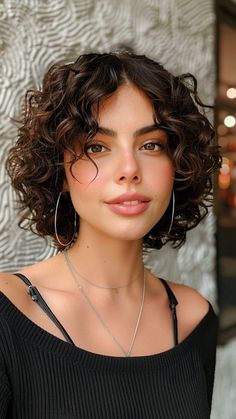 24 Curly Hairstyles to Showcase Round Face Beauty 3a Curly Hair, Summer Haircut, Natural Curly Hair Cuts, Bob Haircut Curly, Curly Hair Photos, Prom Hairstyles For Short Hair, Short Curly Haircuts, Haircuts For Curly Hair, Hairstyles For Round Faces