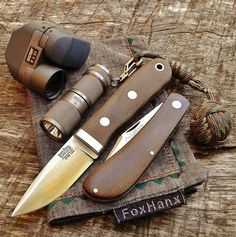 Pocket Tools, Everyday Carry Edc, Bushcraft Gear, Pocket Dump, Edc Knife, Edc Tools, Bug Out Bag, Edc Gear