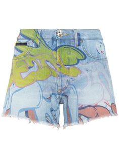 Find PHILIPP PLEIN Graffiti-print Denim Mini Shorts on Editorialist. light blue/multicolour stretch-cotton denim graffiti print logo tag appliqué logo rivet detailing silver-tone hardware belt loops concealed fly and button fastening classic five pockets frayed hem thigh-length Graffiti On Clothes, Ama Lou, Graffiti Embroidery, Graffiti Clothes, Denim Graffiti, Denim Diy Clothes, Stylish Hoodies, Concept Clothing, Print Denim